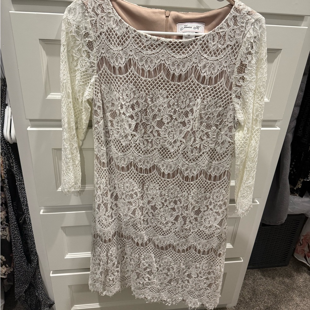 Jessica Howard white Lace Long Sleeve Dress
